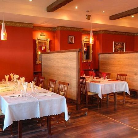 Katrina Aparthotel Ostrzeszow ภายนอก รูปภาพ